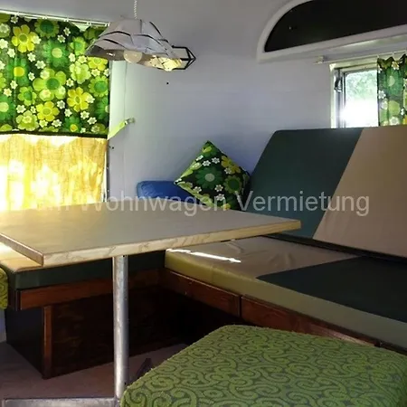 Privatunterkunft Airstream Wohnwagen Kahla (Thuringia)