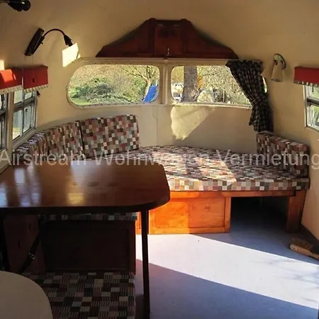 Pansiyon Airstream Wohnwagen Kahla (Thuringia)