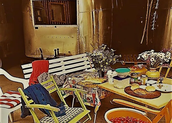 Pansiyon Airstream Wohnwagen